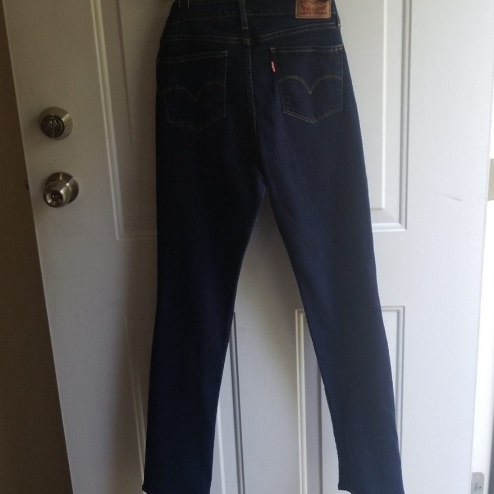 Jean - Picture 4 of 4
